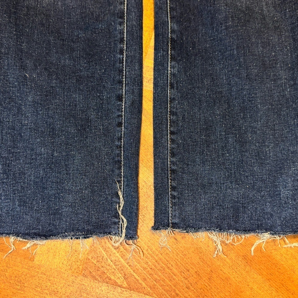 UEC DL1961 Mara Straight Mid Rise Instasculpt Ankle Jeans India Ink wash Size 32 - Picture 7 of 13